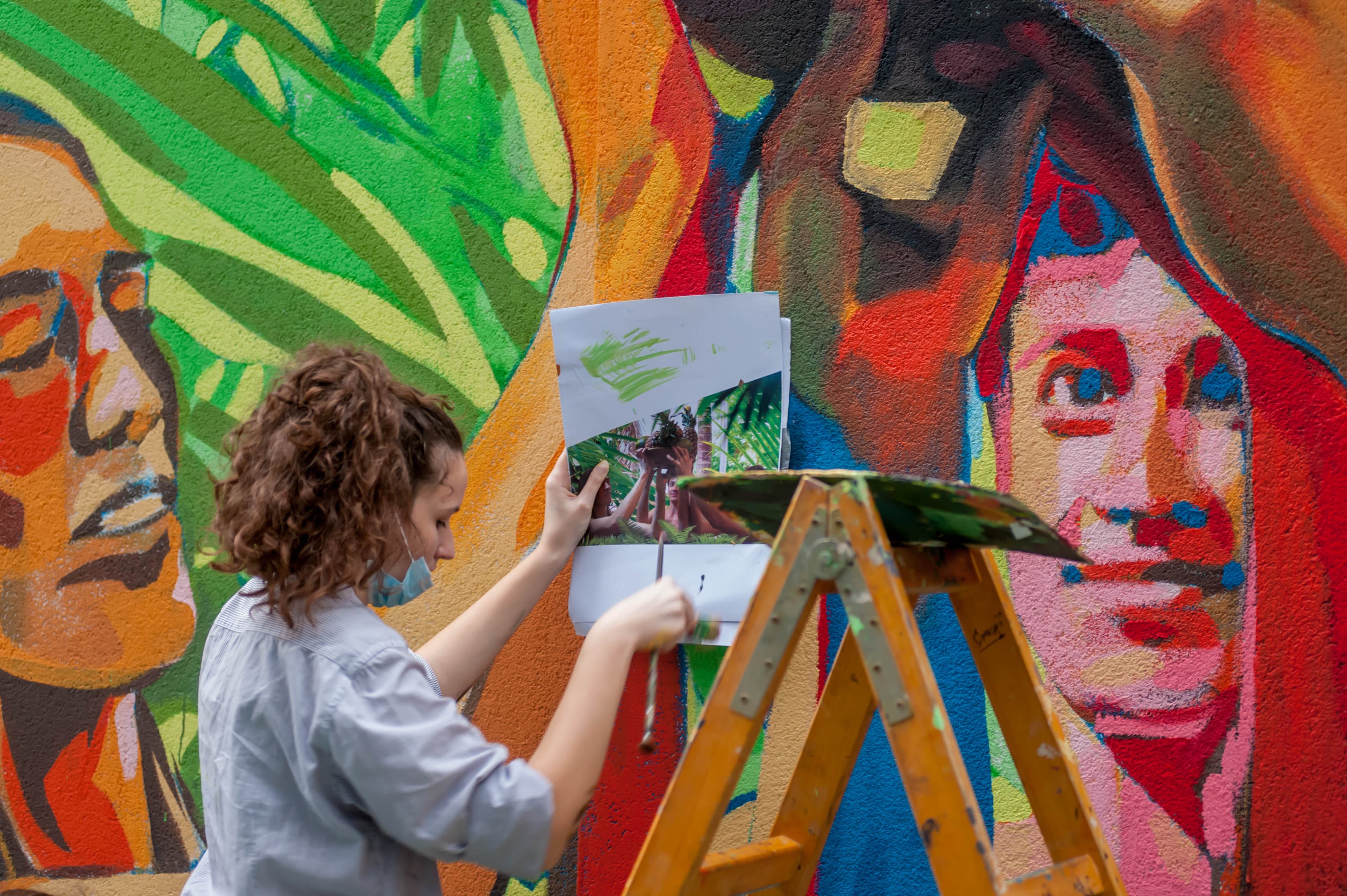 mural-life-slide-7