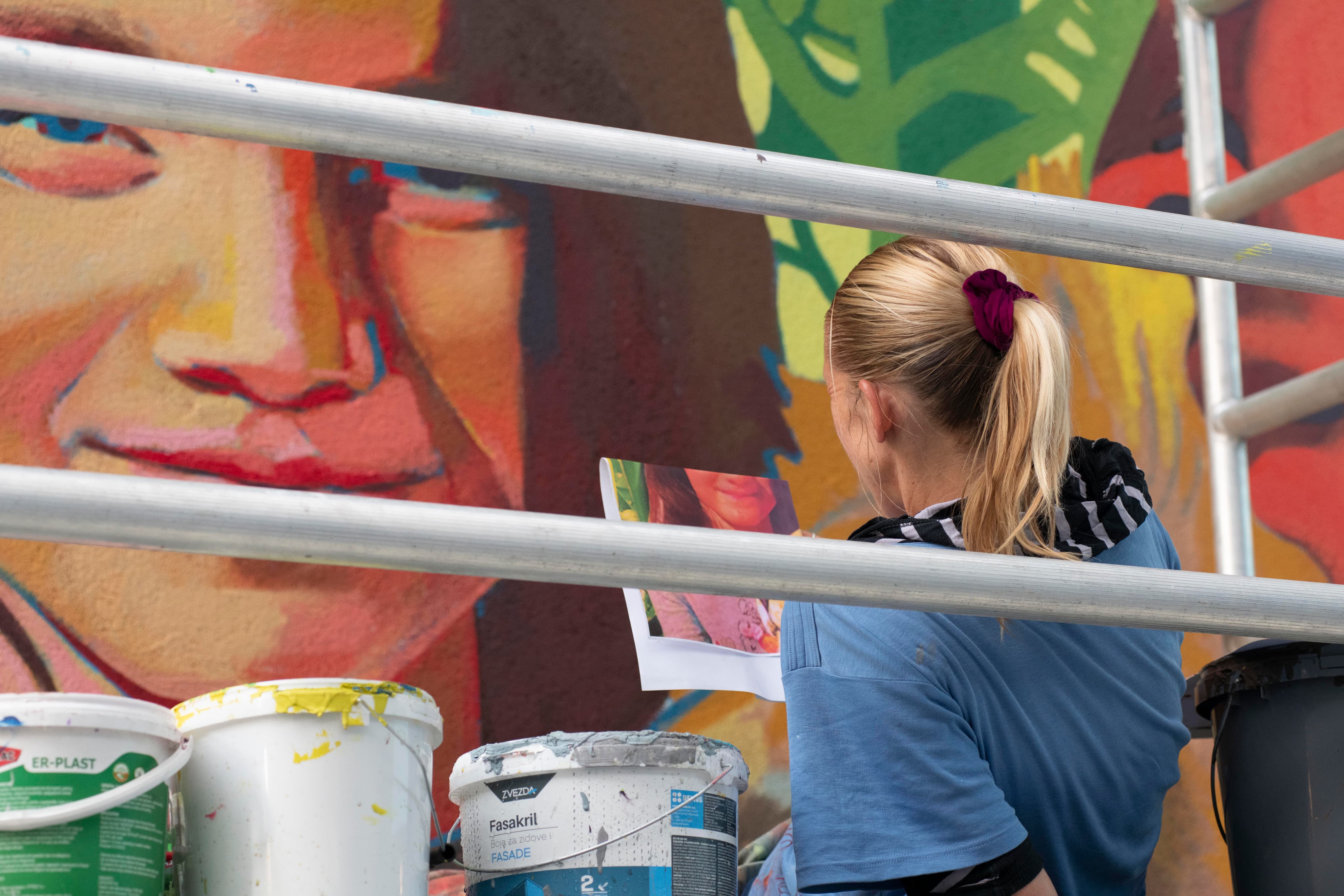 mural-life-slide-9